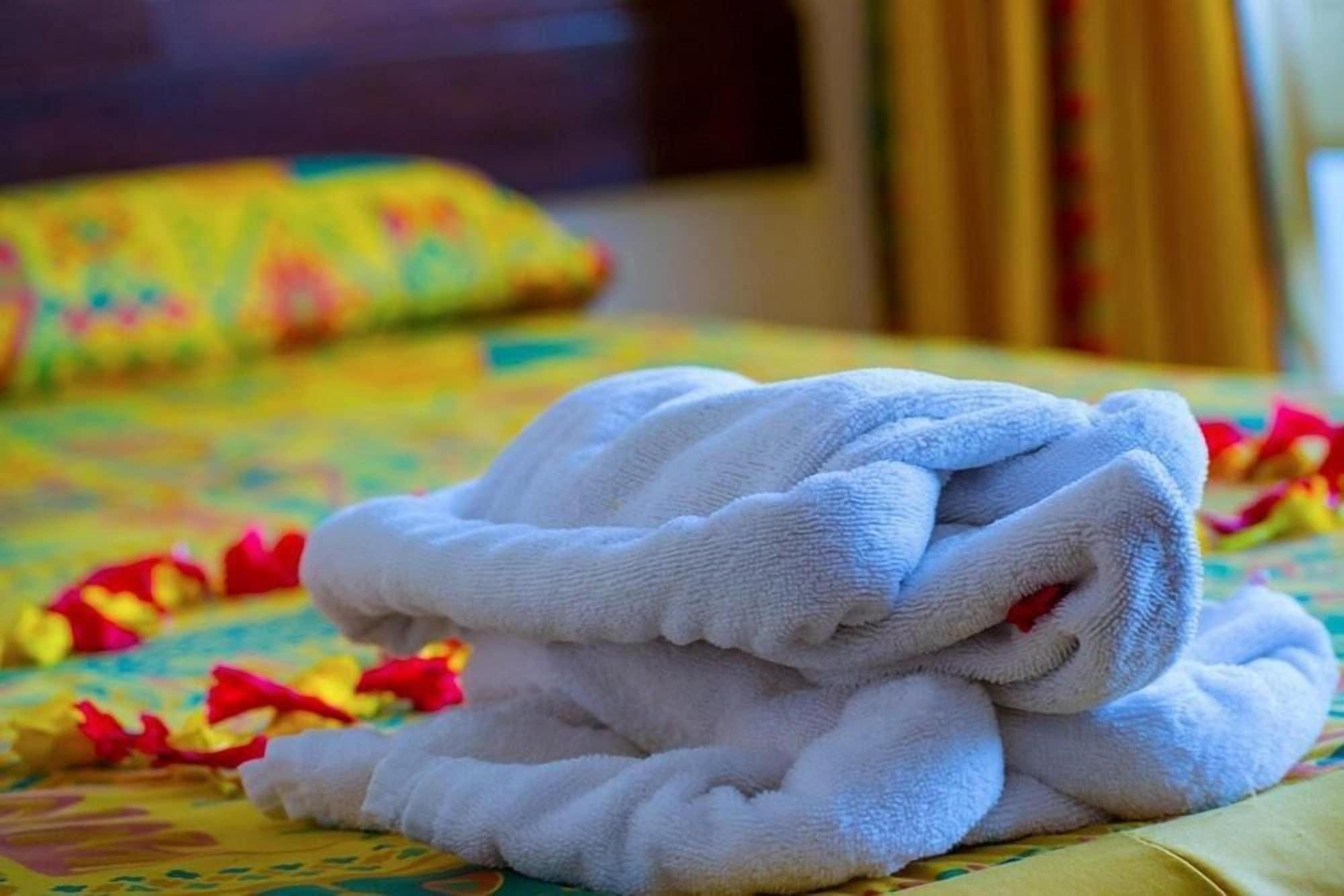 Mombasa Beach Hotel Экстерьер фото