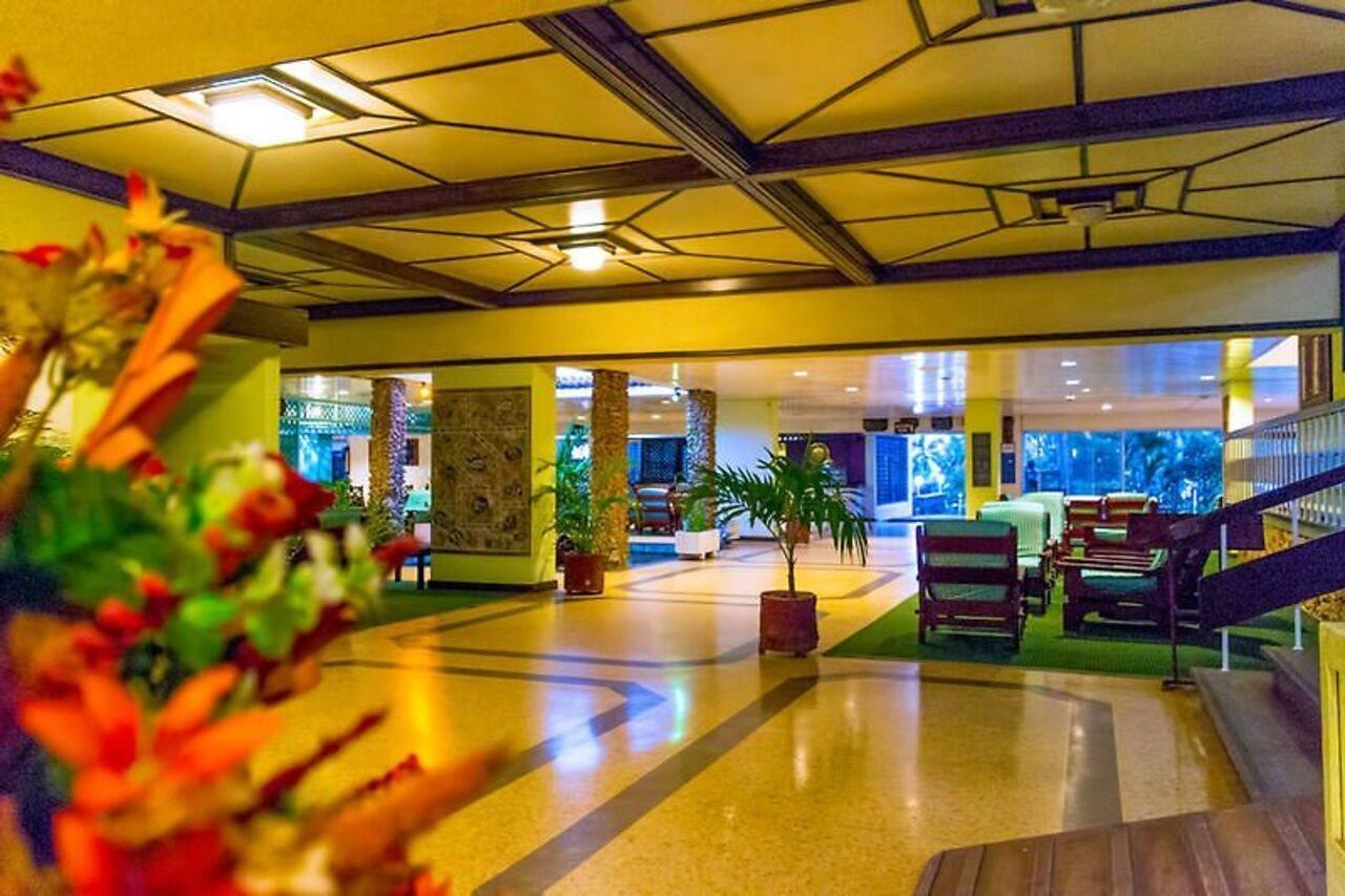 Mombasa Beach Hotel Экстерьер фото