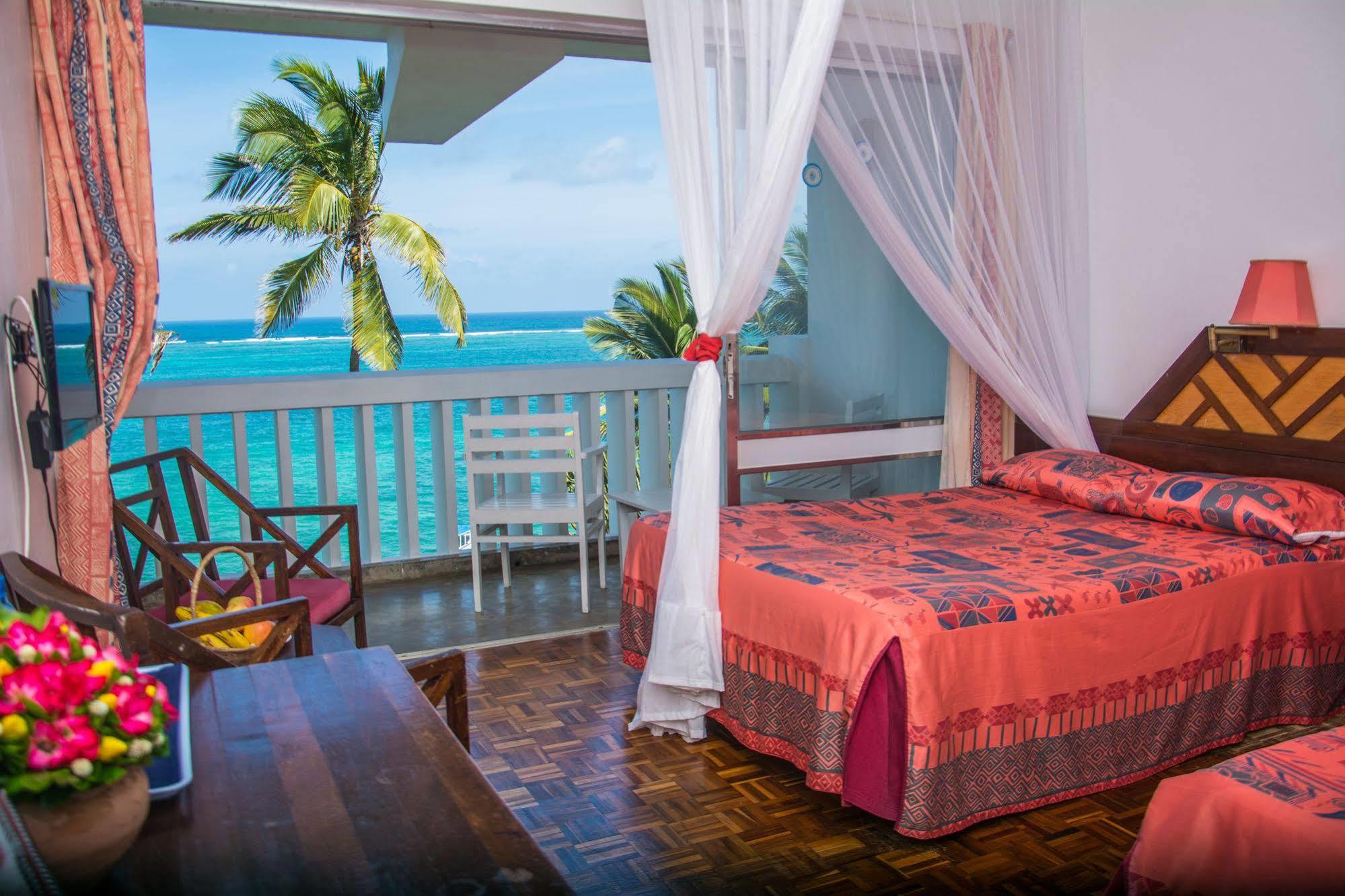 Mombasa Beach Hotel Экстерьер фото